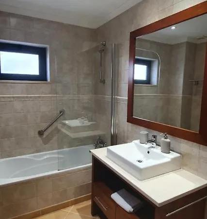 Casa Muralha - Apartment. Garage. Wi-fi.